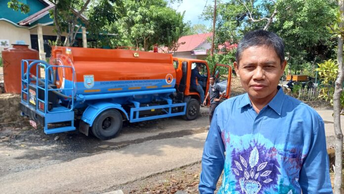 pembakal Desa Gunung Ulinusul sumur bor Desa Gunung Ulin
