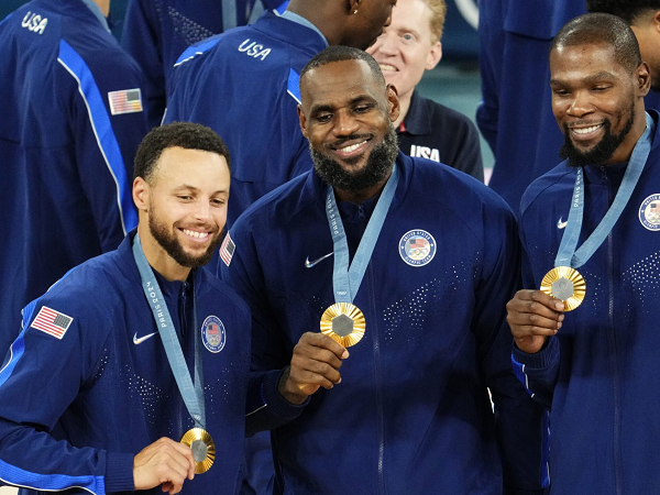 stephen-curry-bangga-bisa-setim-dengan-lebron-james-di-timnas-as Setim Dengan LeBron James di Timnas AS, Stephen Curry Bangga