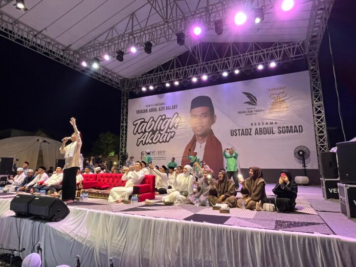 Tablig akbar bersama UAS
