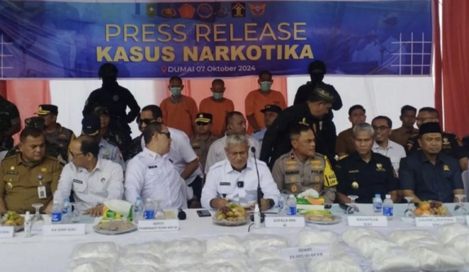 BNN ungkap kasus 29 9 Kilogram sabu dari tiga tersangka di Bengkalis Kasus sabu di bengkalis