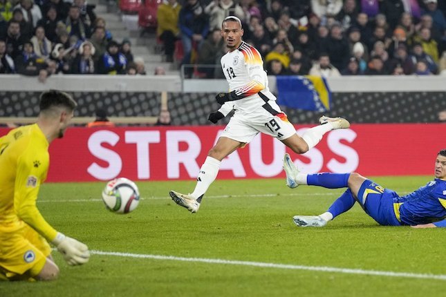 Jerman vs Bosnia & Herzegovina Jerman vs Bosnia & Herzegovina, hujan gol
