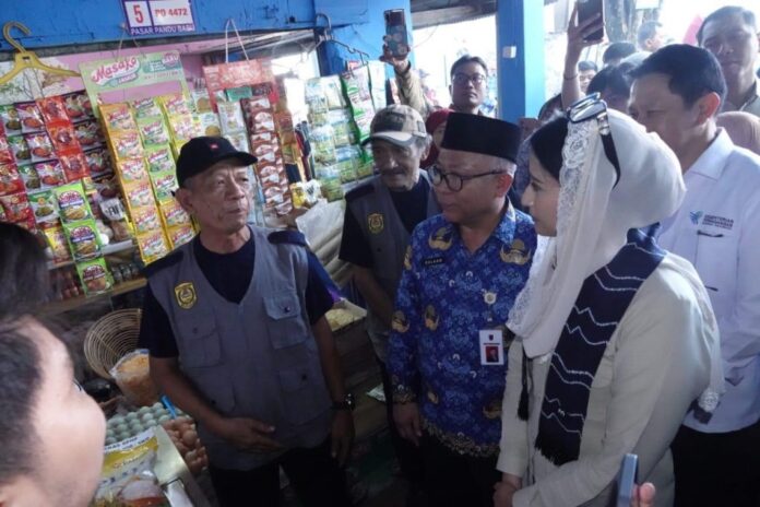 revitalisasi pasar tradisional