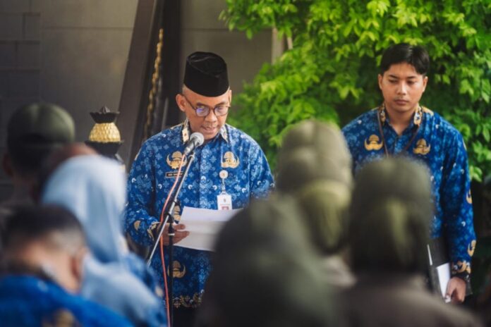 img-20241129-wa00246557636003699243837-1024x683 pemprov kalsel gelar upacara peringatan hut korpri