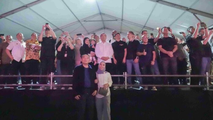1000189777_11zon8243411115993670171-1024x576 Batfest 2024 Mampu Meningkatkan Perekonomian Masyarakat Kalsel