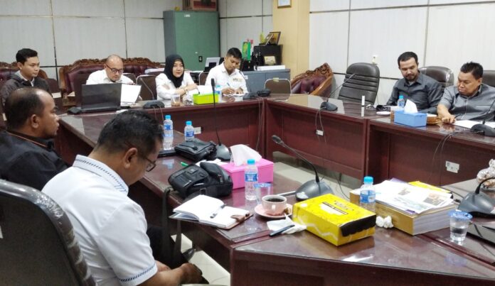 Revisi Raperda RTRW Kabupaten Pembahasan RTRW Kabupaten banjar
