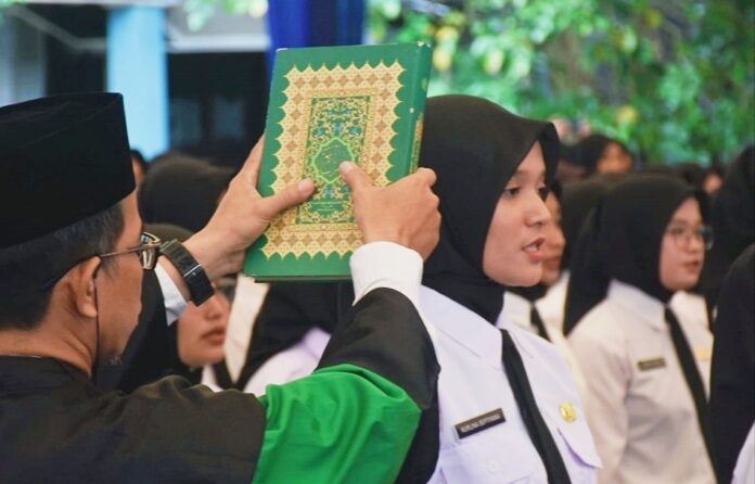 Tidak ada pengangkatan tenaga honorer