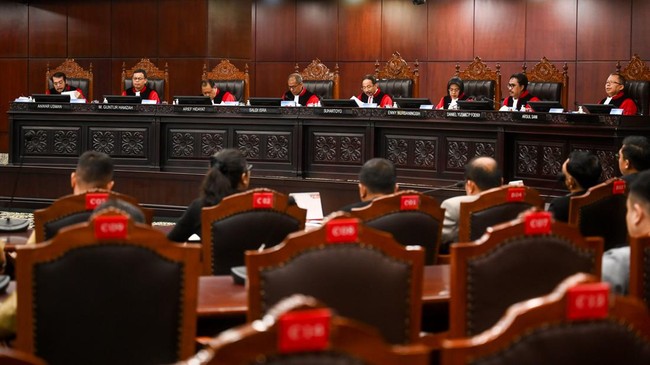 MK putuskan gugatan soal presidential threshold 20 persen presidential threshold 20 persen