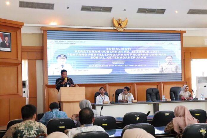 photo_2025-02-13-11.30.10-1-1024x682 PUPR Kalsel Sosialisasikan Pergub No 31 Tahun 2024