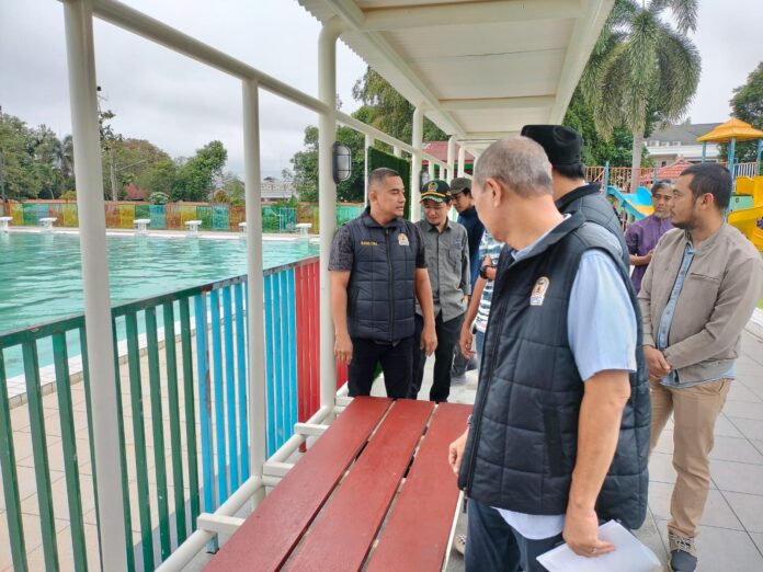 IMG-20250307-WA0000 Komisi III DPRD Banjarbaru Sebut Rehabilitasi Kolam Renang Idaman Tak Penuhi Standar
