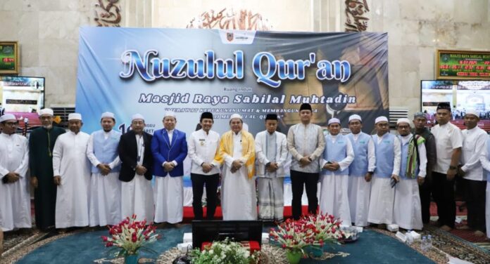 IMG-20250317-WA0037-1000x540 Hadiri Peringatan Nuzulul Qur'an, Hasnuryadi: Mari Kita Tanamkan Cinta Al-Qur'an