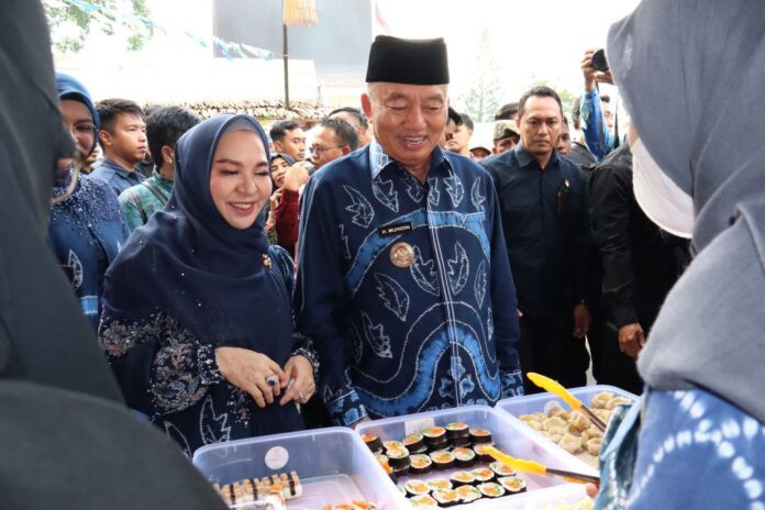 Gubernur Buka Pasar Wadai Ramadan Hasil Kolaborasi Pemprov dan Pemko Banjarmasin 