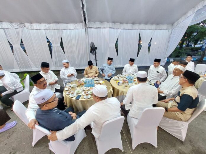 Pj Sekda Gelar Buka Puasa Bersama Pejabat Lingkup Pemprov Kalsel