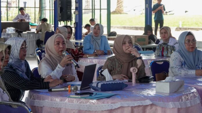 img-20250326-wa00868495391428723042814-1024x577 TP PKK Kalsel Bahas Point Penting 10 Pokok Program PKK