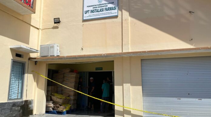 Gedung UPTD Farmasi