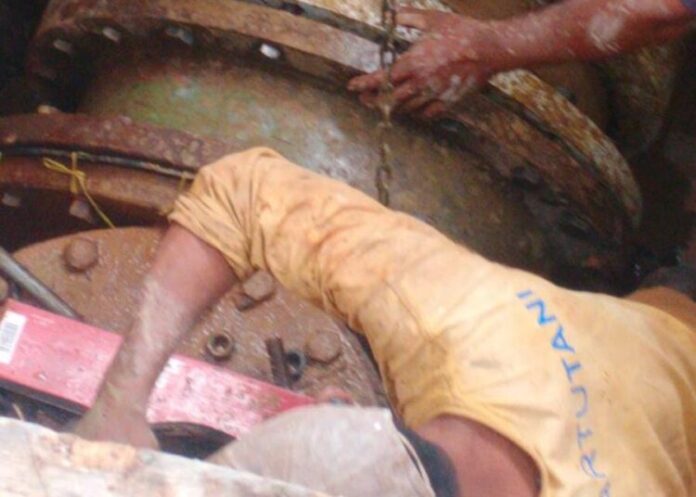 pemasangan dua gate valve