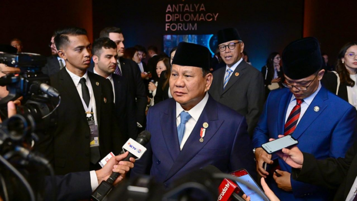 politik luar negeri indonesia