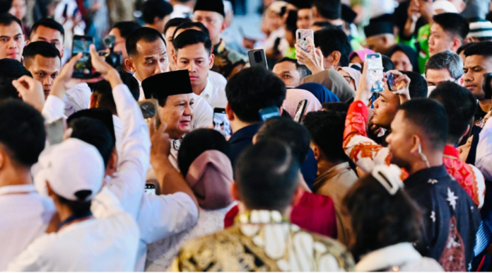 Silaturahmi Lebaran Presiden Prabowo Sambut Ribuan Warga di Istana Kepresidenan Jakarta Griya Idulfitri