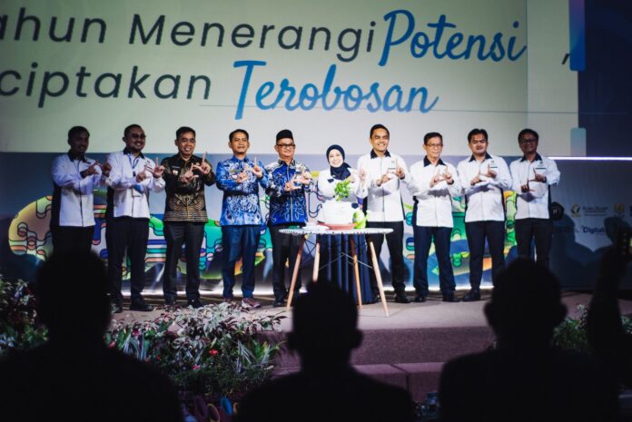 hut ke 15 yayasan hasnur group