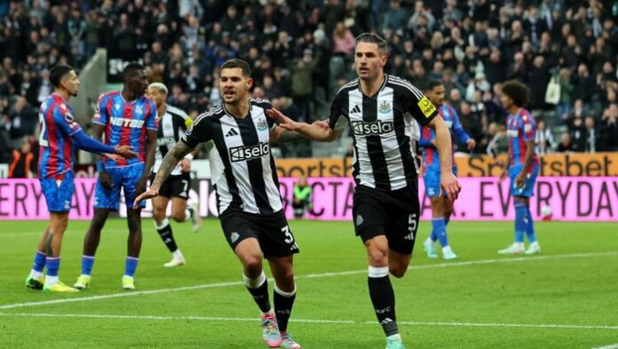 Newcastle kalahkan Crystal Palace 5-0 di St. James' Park