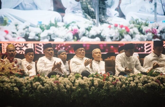 Gubernur Hadiri Haul ke-5 almarhum H. Andi Arsyad bin La’ Conding Petta Tappu