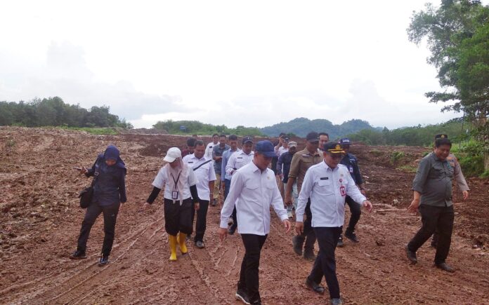 Waktu Revitalisasi TPA Cahaya Kencana Tak Diperpanjang, Sanksi Tetap Berlaku