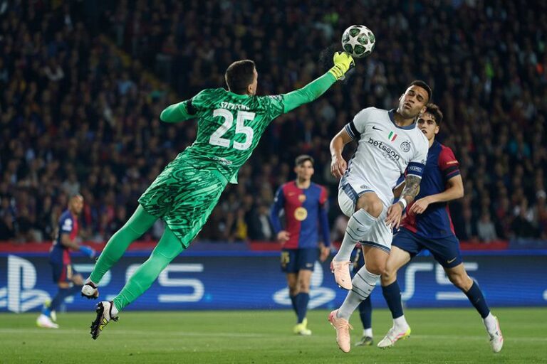 Barcelona vs Inter Milan Berakhir Imbang, Skor 3-3 Barcelona vs Inter Milan Berakhir Imbang, Skor 3-3
