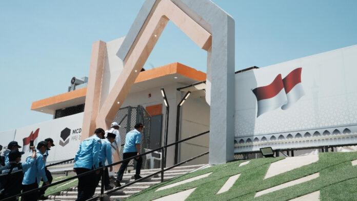wukuf di arafah wukuf di Arafah dalam tenda