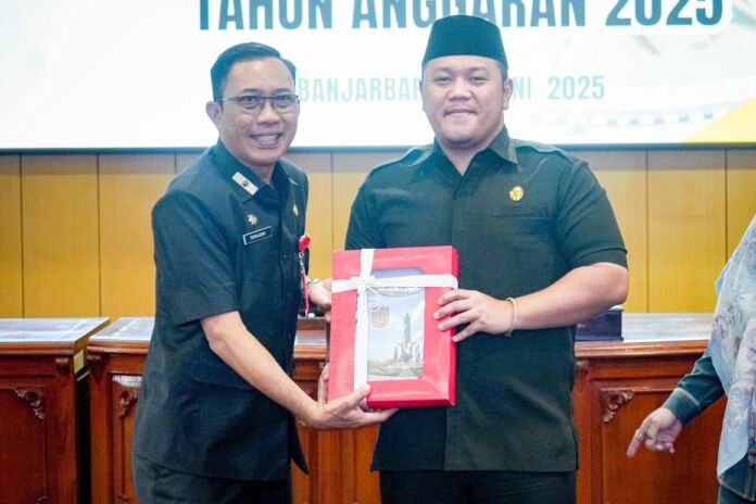 Senam-Diskominfo-BJB-3-1-1160x773 Penyampaian KUPA dan PPAS TA 2025