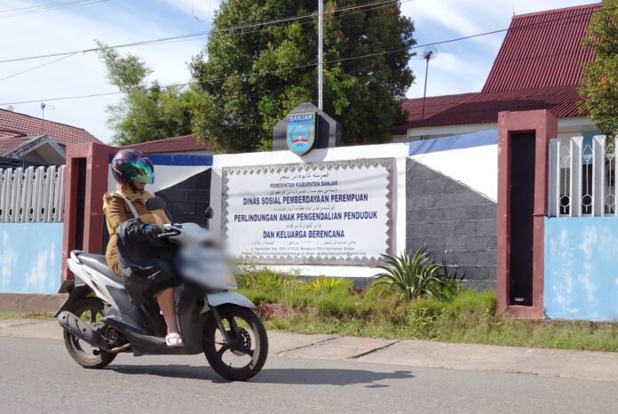 Dua pejabat ajukan mutasi BLT BBM di Kabupaten Banjar Tak Habis Terbagi