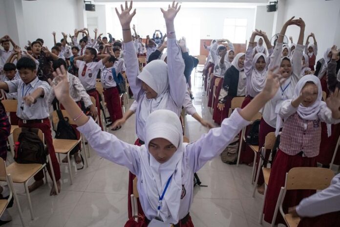 Kemensos: 100 Siswa Sekolah Rakyat Akan Ikuti Upacara Peringatan HUT ke-80 RI di Istana Negara
