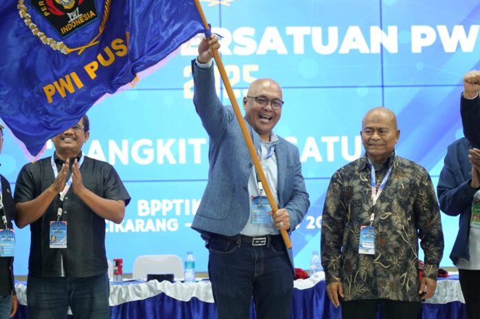 Gambar_WhatsApp_2025-08-30_pukul_20_13_09_09bb92b6 (1) Akhmad Munir, Ketua Umum PWI Terpilih Periode 2025-2030