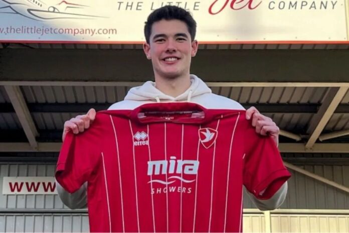 Elkan Baggot Resmi Masuk Skuad Utama Ipswich Town untuk Musim 2025/26