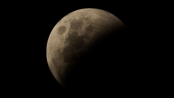 gerhana bulan total beberapa tahun lalu terlihat di sydney gerhana bulan total