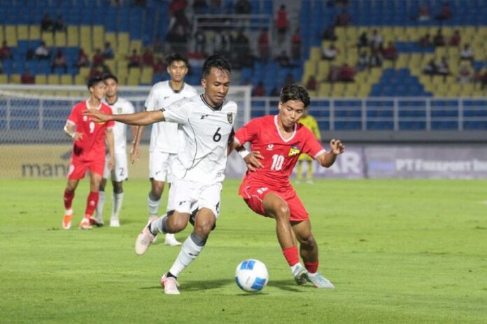 library_upload_21_2025_09_996x664_robi-darwis-timnas-i_78896e5
