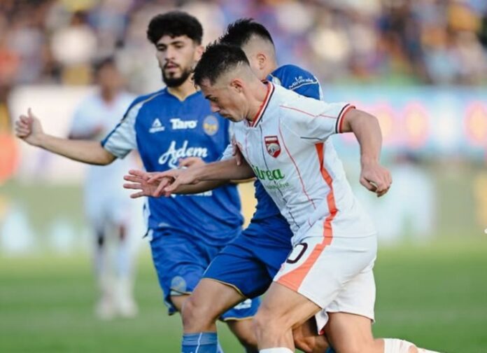 PSIM Takluk di Kandang, Borneo FC Kokoh di Puncak