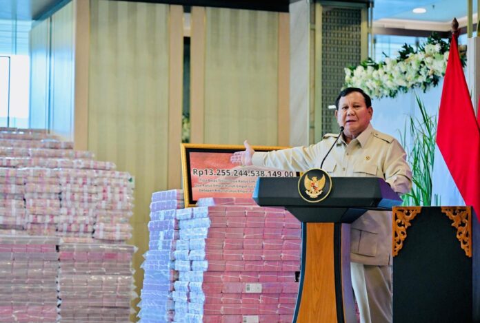1942WhatsApp_Image_2025-10-20_at_1_50_59_PM Kejaksaan Agung Kembalikan Rp13,25 T ke Negara, Prabowo Beri Apresiasi