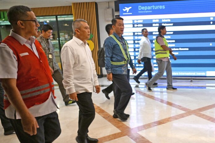 IMG-20251021-WA0050 Pemerintah Turunkan Tarif Tiket Pesawat Jelang Nataru