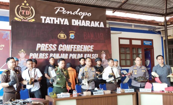 IMG-20251028-WA0022 Polres Banjar Ungkap Kasus Perdagangan Bagian Tubuh Satwa Dilindungi di CBS