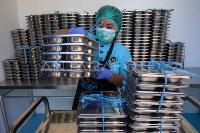 BGN Pastikan Program MBG Tetap Jalan Meski Kembalikan Anggaran Tak Terserap