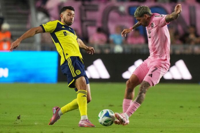 library_upload_21_2025_10_996x664_rodrigo-de-paul-patr_d2a31d8 Inter Miami vs Nashville SC: Brace Lionel Messi Antar The Herons Menang 3-1