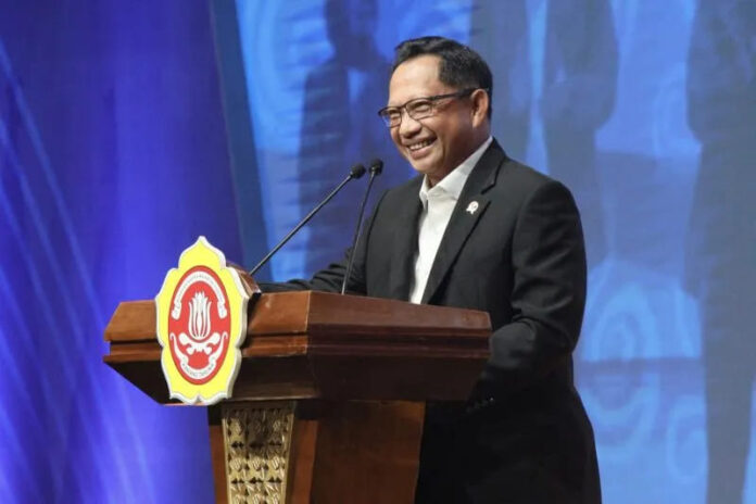 Mendagri Dorong Karang Taruna Percepat Pembangunan Desa