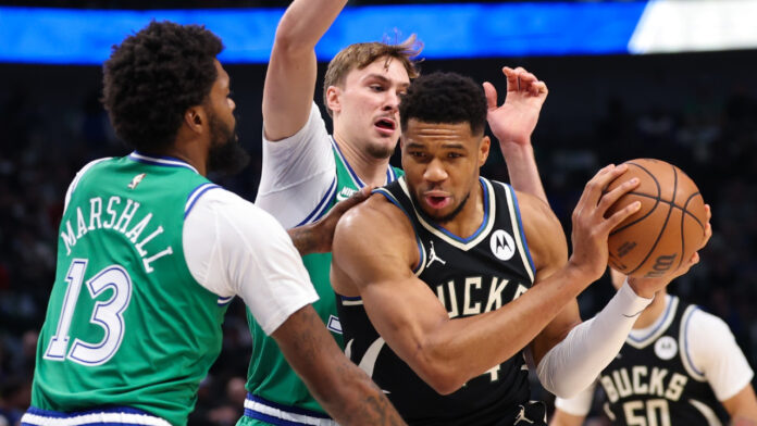 Milwaukee Bucks Comeback Spektakuler, Tundukkan Dallas Mavericks 116-114