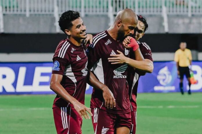 PSM Makassar Libas PSBS 5-0, Alex Tanque Hattrick