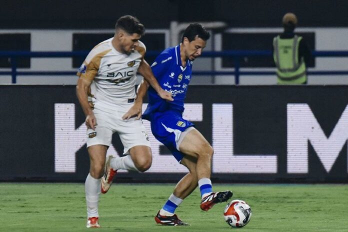 Persib Kalahkan Dewa United 1-0 Berkat Penalti Jung