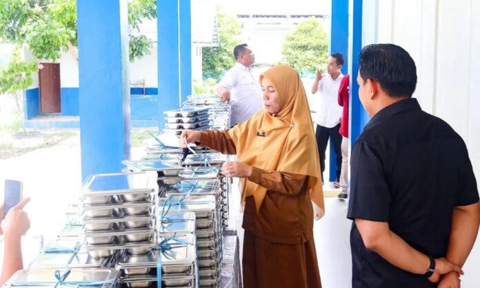 Pastikan MBG Berjalan Dengan Baik, DPRD Banjarbaru Kunjungi Sejumlah Sekolah