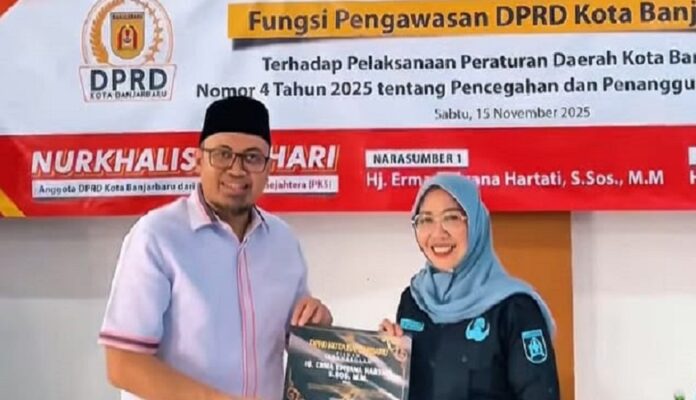 Anggota DPRD Banjarbaru Sosialisasi Perda Jaringan Utilitas dan Penanggulangan Stunting