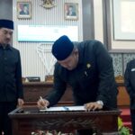 DPRD Rampungkan Tiga Raperda Menjadi Perda, Bupati Berikan Apresiasi DPRD